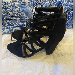 Sam Edelman Black Suede Lace-Up Block Heel Sandals – Size 8.5